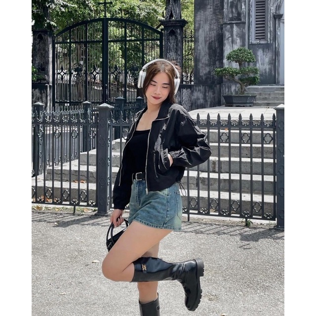 KHOÁC DÙ TRƯỢT NƯỚC SIÊU HOT CỔ TRỤ DÂY RÚT