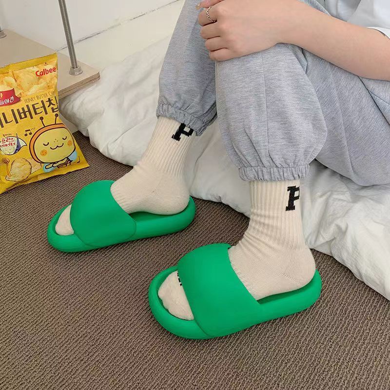 Dép Bánh Mì Đi Trong Nhà Đế Dày ins Màu Sắc Kẹo Ngọt Phong Cách Đường Phố ins Dành Cho Gia Đình