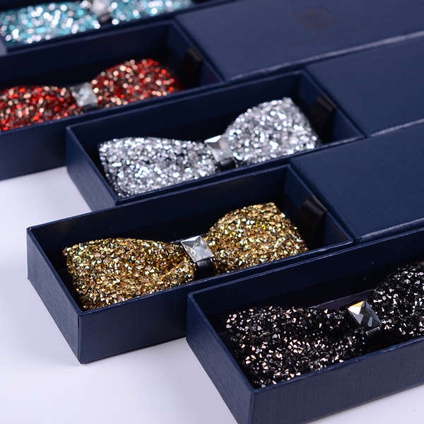 Cà Vạt Nơ Màu Đen Đính Đá Thời Thượng Cho Chú Rể