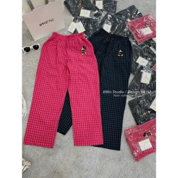 Quần suông sọc kẻ caro thêu Mickey hot hit , Quần suông sọc kẻ caro thêu Mickey siêu cute - MiaShop