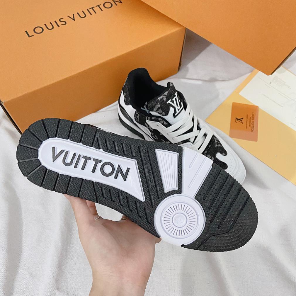 Giày thể Thao Louis Vuitton Sneakers Trainer Black White Họa Tiết Lượn Sóng, Giày Thể Thao LV 54 Trắng Đen Vải Bò Canvas