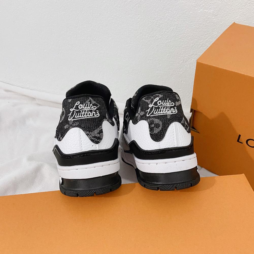 Giày thể Thao Louis Vuitton Sneakers Trainer Black White Họa Tiết Lượn Sóng, Giày Thể Thao LV 54 Trắng Đen Vải Bò Canvas