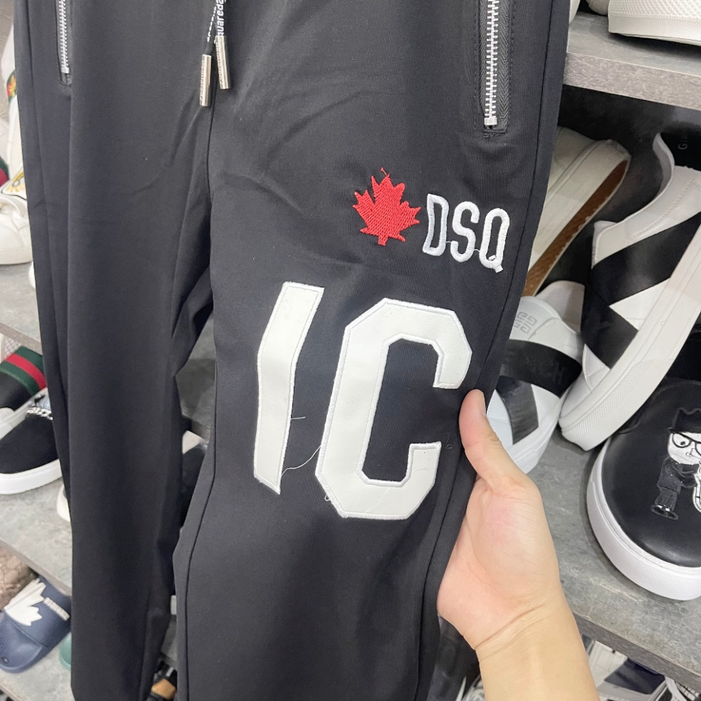 Quần Jogger Dài Nam Dsq2 Nỉ Umi Đen Thêu Chữ ICON Da Trắng Lá Phong Đỏ Đùi Túi Khoá Zip Bạc Cho các Boy Phố Đi Chơi 2023