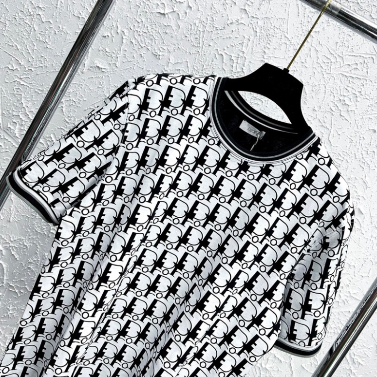 Áo Phông Nam Nữ Dập Vân Chữ CD Monogram Đen Trắng Phối Bo Sọc Chun - Áo Thun Siêu Cấp Chất Cotton Mát Thấm Hút Mồ Hôi