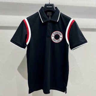 Áo Polo Nam Cổ Bẻ Burberry Cotton Gai Thêu Logo BBR Tròn Trước Ngực Phối Vạch Sọc Trắng Đỏ Cho Các Boy Phố Hot 2023