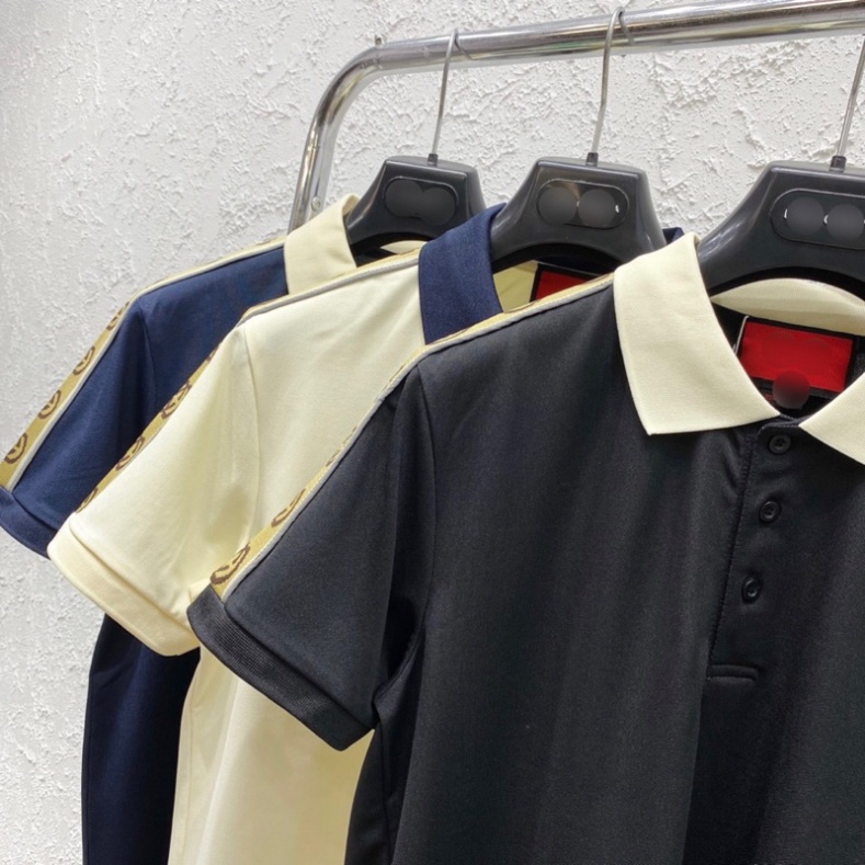 Áo Polo Nam Cổ Bẻ Cotton Gai Thêu Vạch Chữ Monogram Nâu Dọc Viền Tay Đơn Giản Cho Các Boy Phố Hottrend 2023