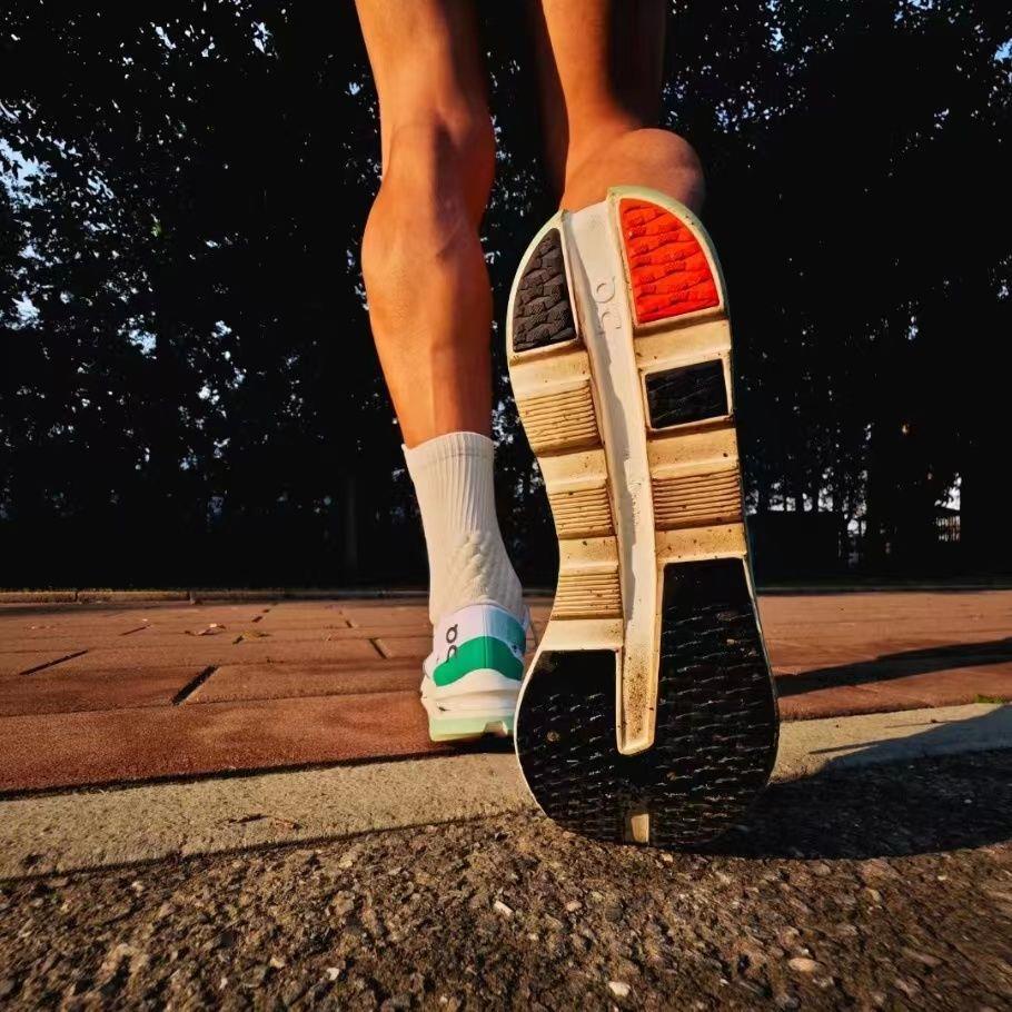 Giày Thể Thao Chạy Bộ Trọng Lượng Nhẹ xianpao cloudboom echo3 Dành Cho Nam Và Nữ