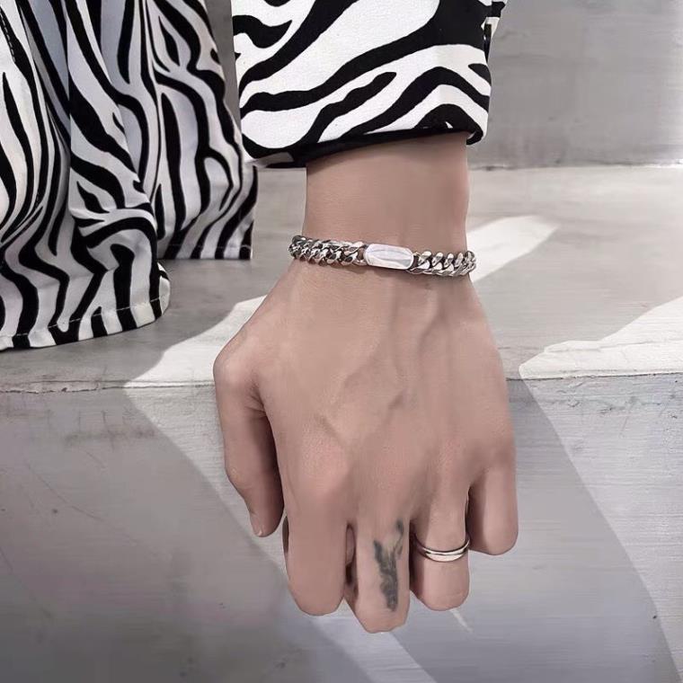 Vòng tay nam lắc tay nam nữ unisex basic KuuClothes chất liệu titan không gỉ mắt xích 8mm - Vòng Tay Square