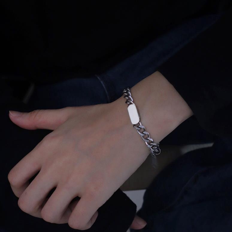 Vòng Tay Thời Trang Nam Unisex Đeo Tay Nam Nữ Basic Kuu Clothes Màu Bạc Đen - Lắc Tay Square