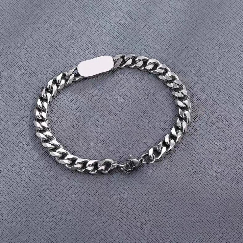 Vòng Tay Thời Trang Nam Unisex Đeo Tay Nam Nữ Basic Kuu Clothes Màu Bạc Đen - Lắc Tay Square