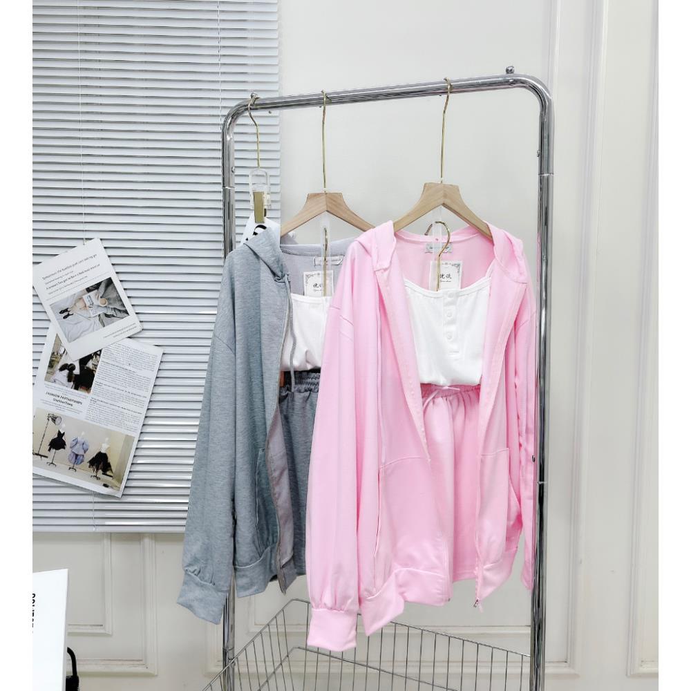 Set Bộ Đồ Nữ 3 Món Áo 2 Dây Trắng Trơn Phối Áo Khoác Có Mũ Mix Quần Sooc Đùi Freesize S784 .