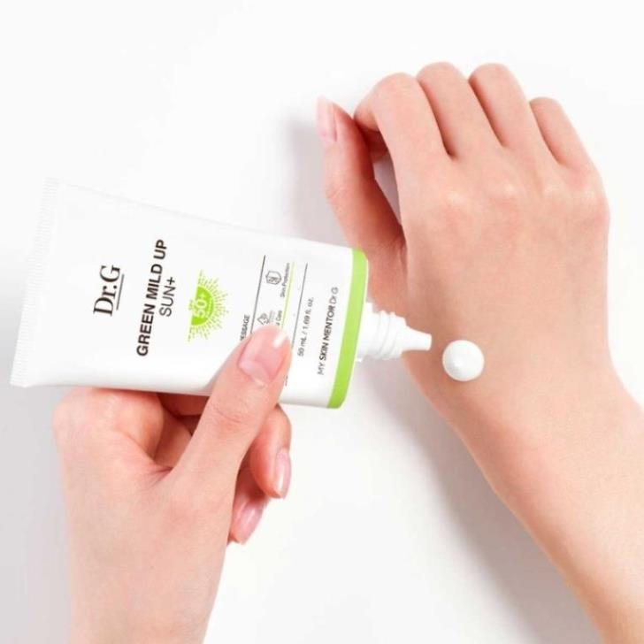 Dr.G Kem chống nắng dưỡng sáng da Brightening Up Sun+ SPF50+ PA+++ 50ml