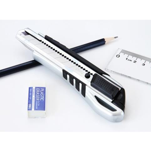 Dao rọc giấy lớn Deli 2057