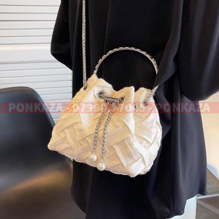 túi xách nữ màu trắng họa tiết đan xen xách tay chéo mini phối chuỗi ngọc siêu xinh PO7788A