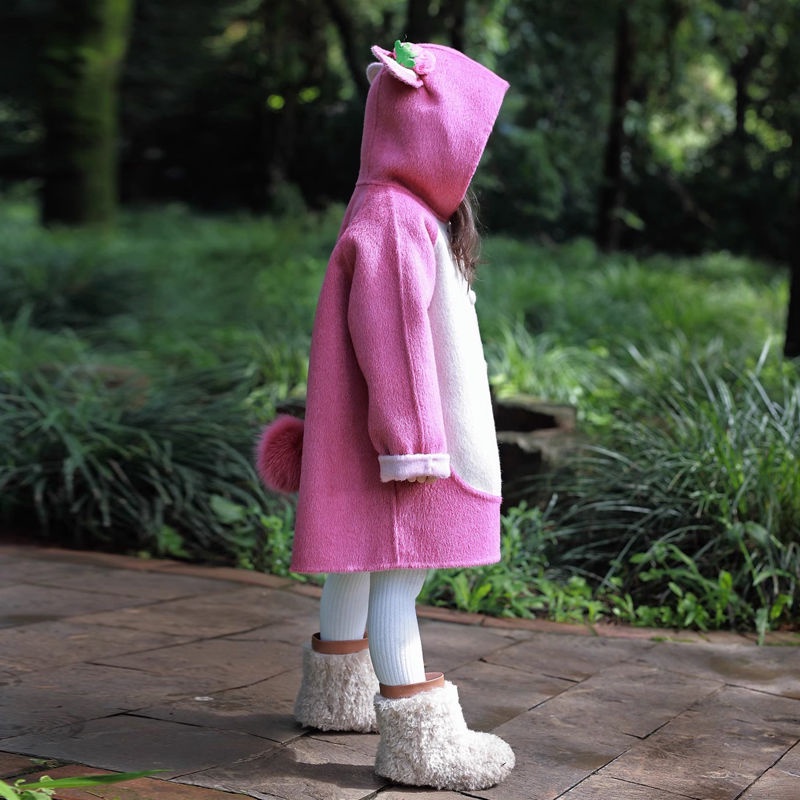 Áo Khoác Len Lông Cừu Ba Lớp Dày Dặn In Hình Gấu Dâu Tây Thời Trang Mùa Đông Hàng Mới 2023 Dành Cho Bé Gái