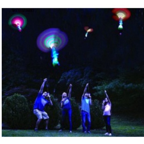 Đồ giải trí chong chóng xoay có đèn LED chiếu sáng bay siêu cao