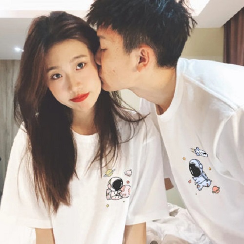 Áo couple in hình phi hành gia chất liệu cotton SMALL THINGS