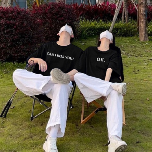 Áo thun cặp đôi SMALL THINGS chất liệu cotton tay lỡ phom rộng OK