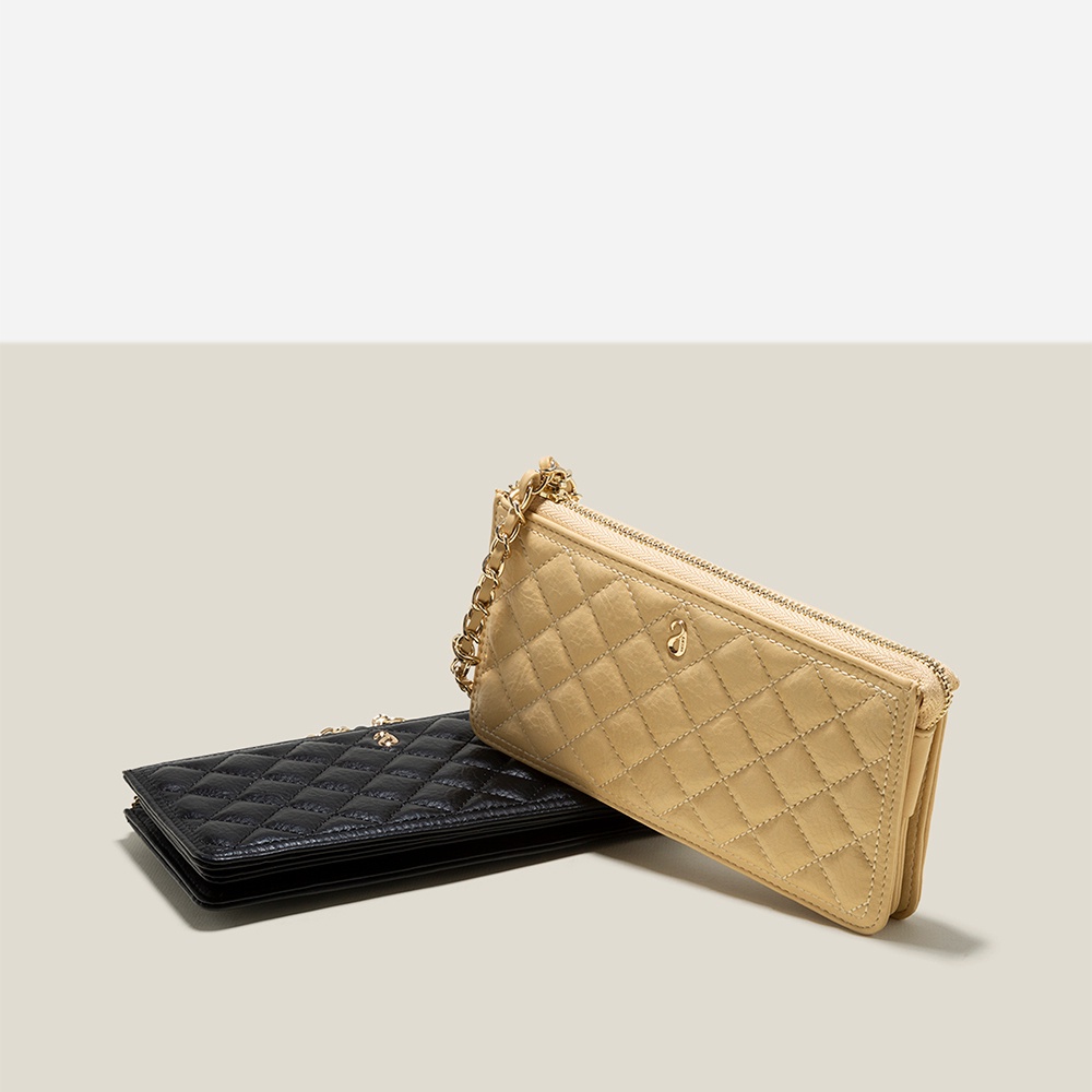 Vasscara Ví Cầm Tay Chần Bông Quai Dây Phối Xích - WAL 0262