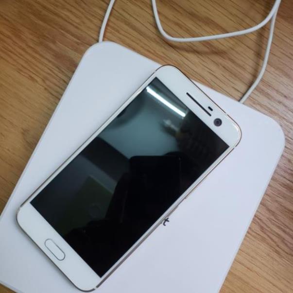 Điện thoại Chính Hãng HTC U11 ram 4/64G, Camera siêu nét, Cày Game nặng đỉnh - GGS 04