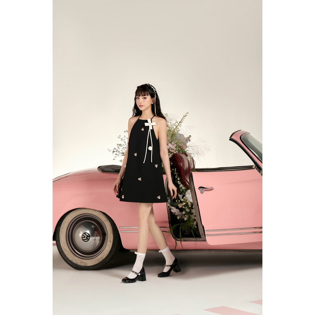 MadebyChloé - Đầm yếm đính nơ JOURNEY TO THE REAL WORLD DRESS - Thiết kế cao cấp