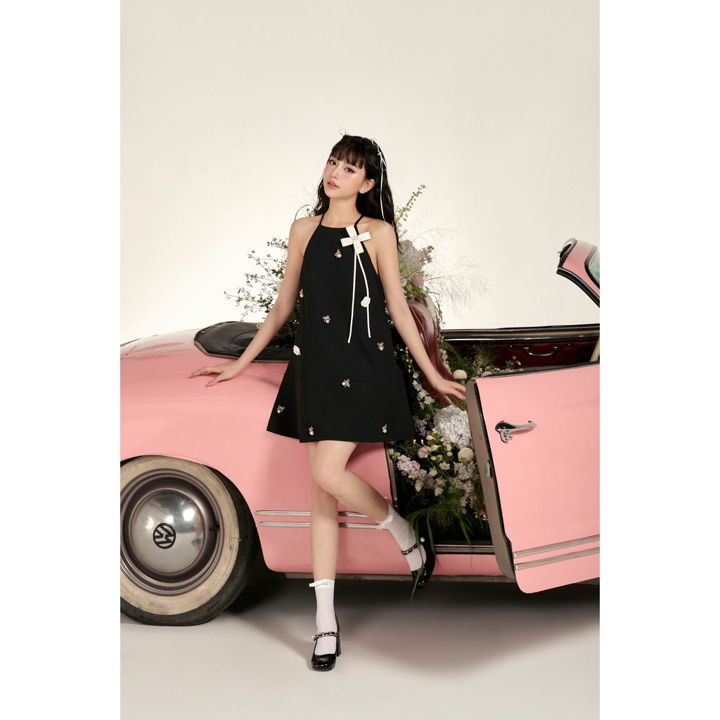 MadebyChloé - Đầm yếm đính nơ JOURNEY TO THE REAL WORLD DRESS - Thiết kế cao cấp