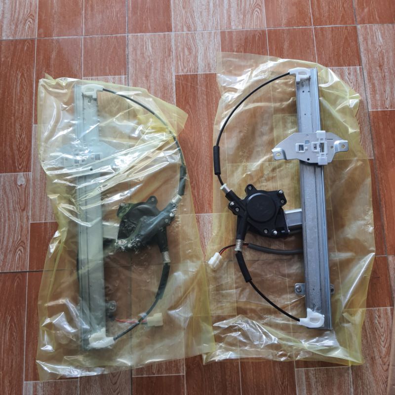 MOTOR COMPA NÂNG HẠ KÍNH KIA K3000/K165/K190 GIÁ 1 CÁI