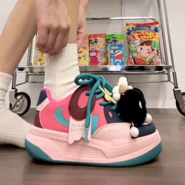 Giày Thể Thao Đế Dày Tăng Chiều Cao In Họa Tiết Hoạt Hình Thời Trang Thu Đông 2023 Cho Nữ