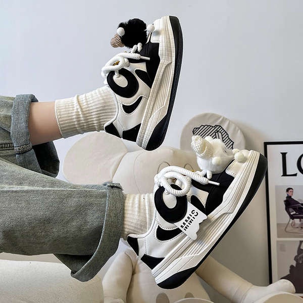 Giày Thể Thao Đế Dày Tăng Chiều Cao In Họa Tiết Hoạt Hình Thời Trang Thu Đông 2023 Cho Nữ