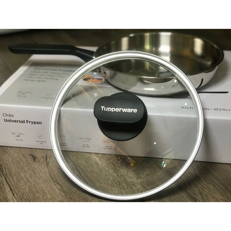 Chảo Universal 24cm quai đen Tupperware