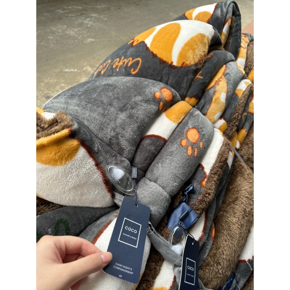 Chăn Nỉ Lông Cừu COCO in hình 3D Siêu đẹp, Siêu Ấm  Dày Mịn Kích Thước 2mx2m3, nặng 4kg