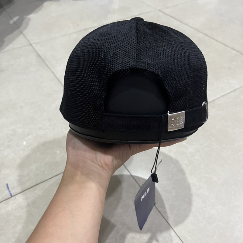 Mũ nón kết lưới BLM phong cách