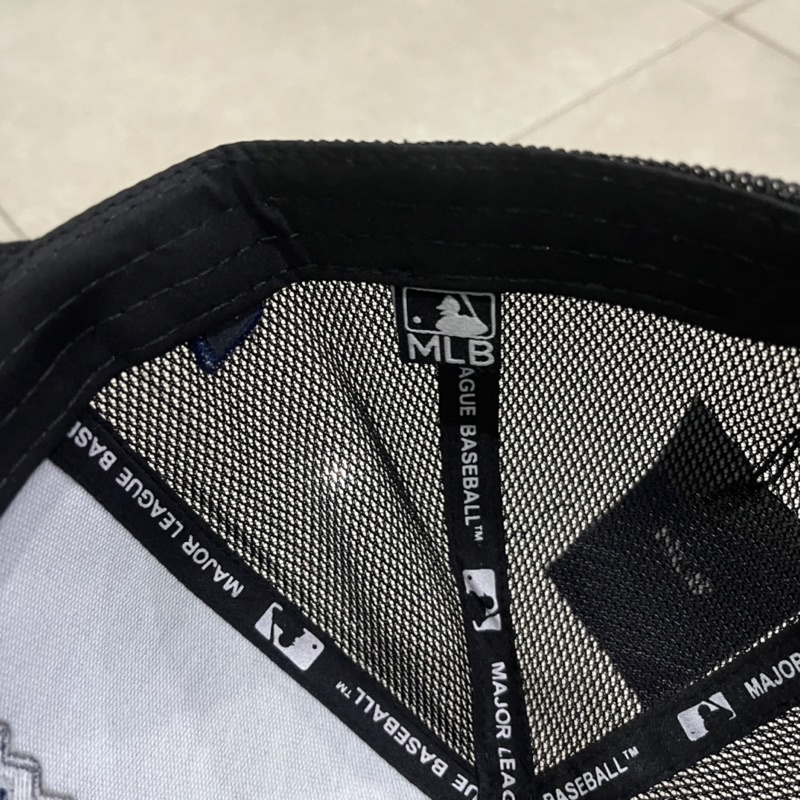 Mũ nón kết lưới BLM phong cách