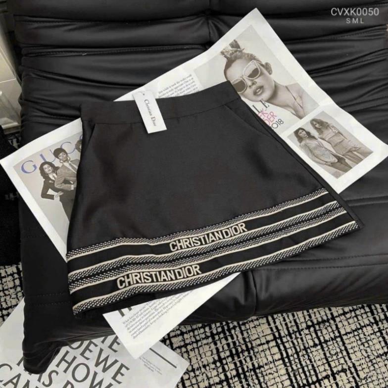 Chân Váy Nữ DI.OR Hàng Qc, Cạp Cao Tôn Dáng và Viền Gấu Độc Đáo, Phong Cách Sang Chảnh Siêu Hot Hit