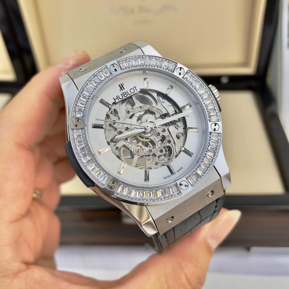 Đồng hồ NamHB tọa độ 3kim mặt trắng hở  máy nhật dòng cơ Automatic -42mm dây kim cau su