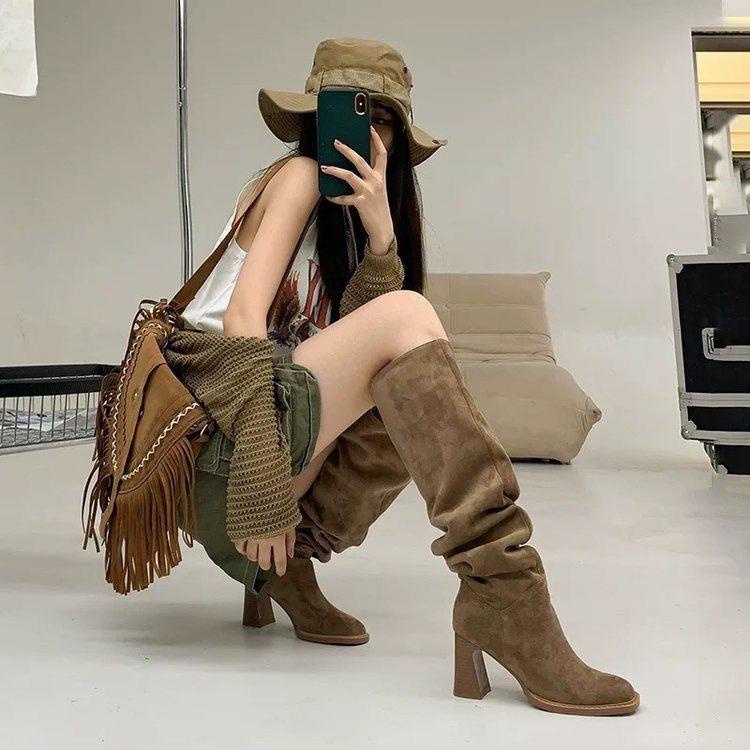 Giày Boot Cao Gót Mũi Vuông Phong Cách Mới