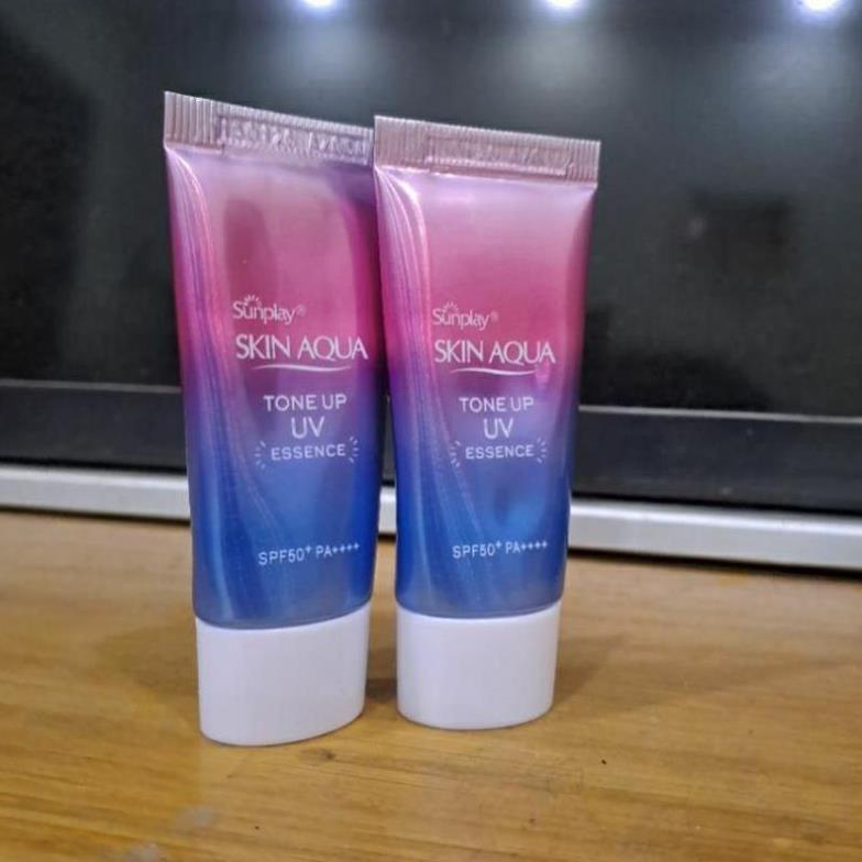 Kem chống nắng Cao Cấp Skin Aqua Tone Up UV Lavender SPF50+ PA++ 50ml !