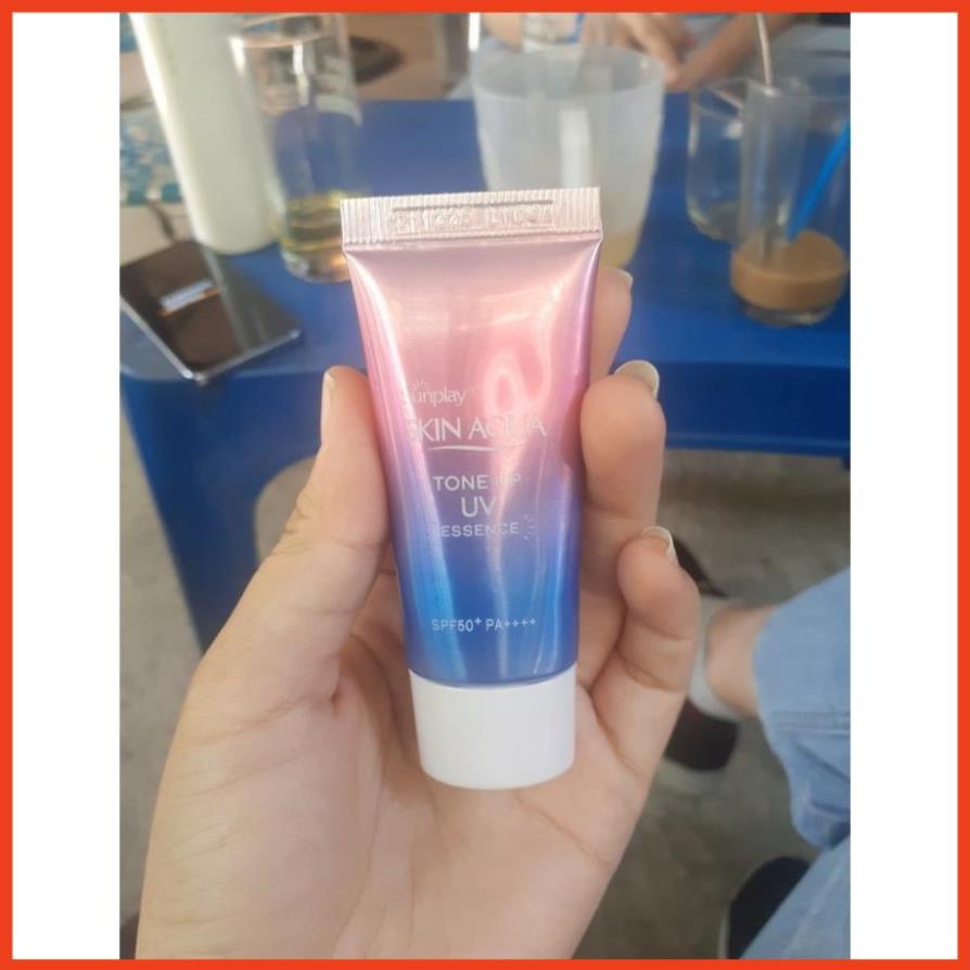 Kem chống nắng Cao Cấp Skin Aqua Tone Up UV Lavender SPF50+ PA++ 50ml !