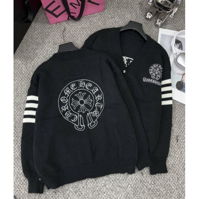 Áo cadigan len sọc tay logo hàng QC