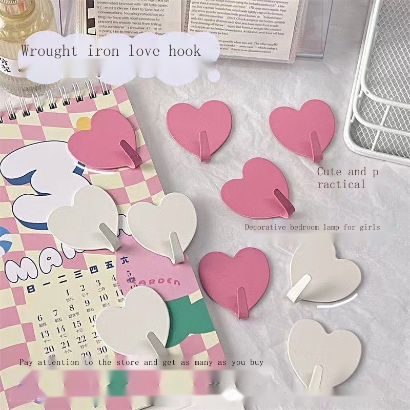 Móc Treo Đồ Dán Tường Không Cần Khoan Siêu Chắc Hình Trái Tim Màu Hồng Dễ Thương