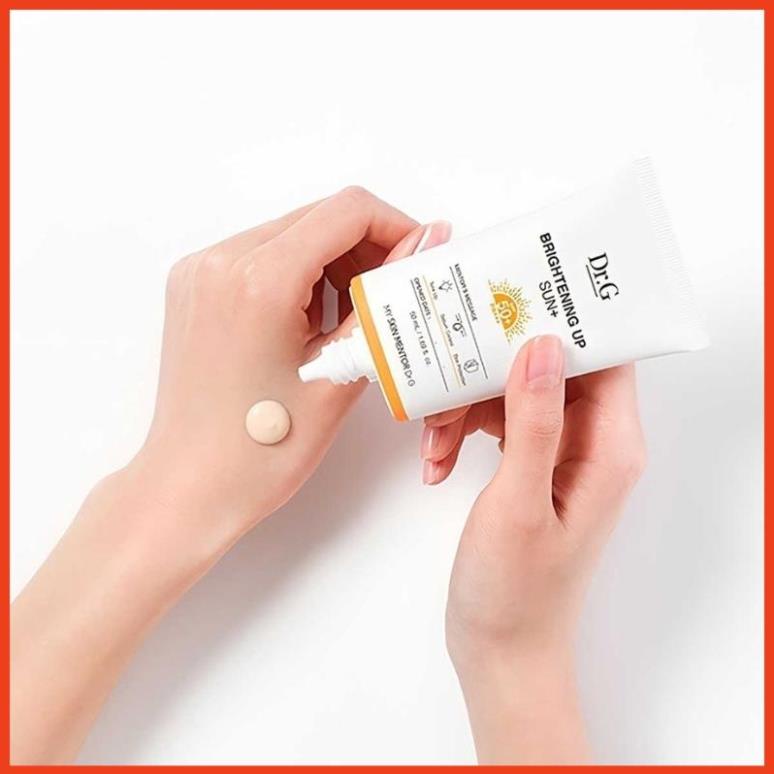 Dr.G Kem chống nắng dưỡng sáng da Brightening Up Sun+ SPF50+ PA+++ 50ml