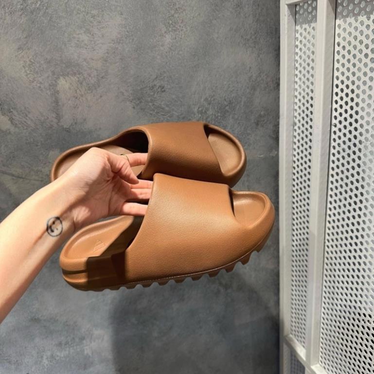 Dép đúc bánh mì mẫu mới vân nhám đế cao, đi nước đi mưa yên tâm chống nước chống trơn trượt mua mưa