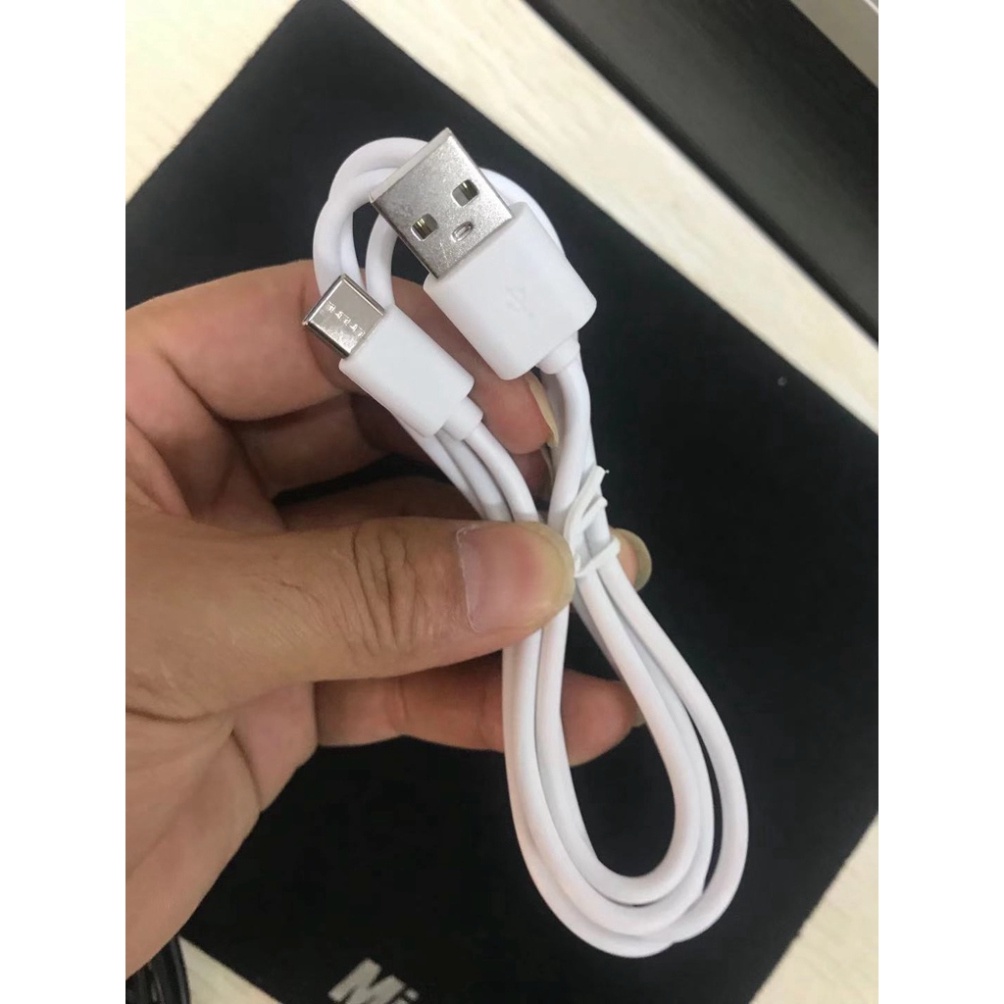 Loa bluetooth mini giá rẻ âm thanh chất lượng màu sắc ngẫu nhiên,loa trứng mini cẩm tay s10 tặng kèm dây sạc có bảo hành