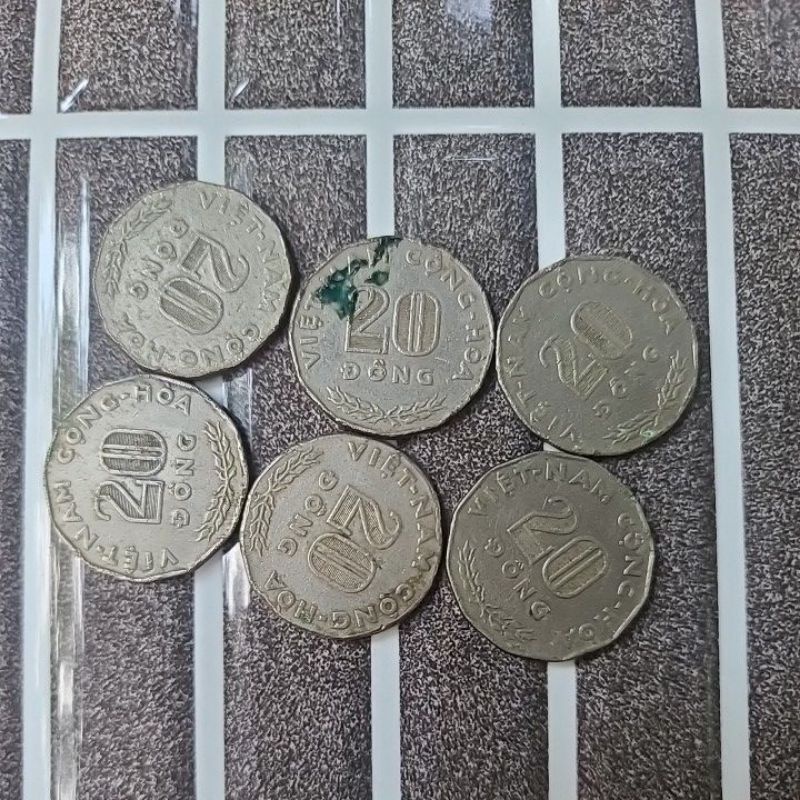 Sưu tập 20 đồng lấy lúa về ăn năm 1968