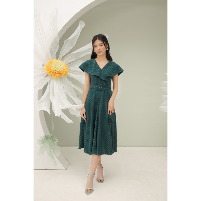 Đầm xoè kẻ rộng chất liệu linen kẻ, may hai lớp Lined Circular Dress DRE4003 CLARA MARE !