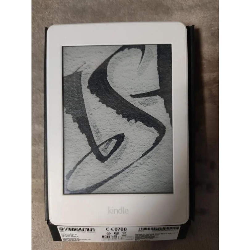 Máy Đọc Sách Kindle Paperwhite gen 3 7th 4g CODE 75503