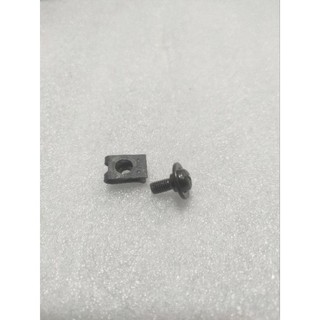 Pát kẹp và vít 5ly bắt dàn áo cho Honda Vario/Wave