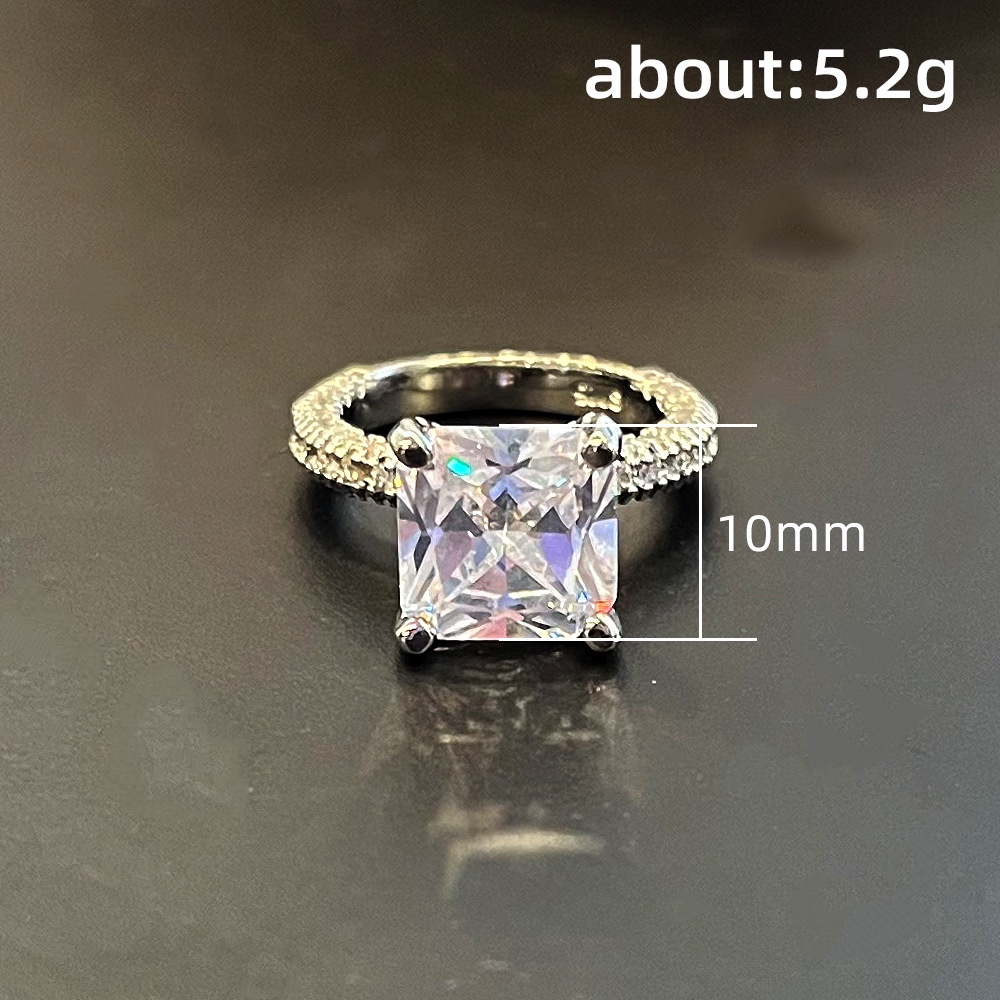 Nhẫn Bốn Móng Đính Đá Zircon Hình Vuông Tám Mũi Tên Phong Cách Cổ Điển Mẫu Mới Bán Chạy Cho Nữ