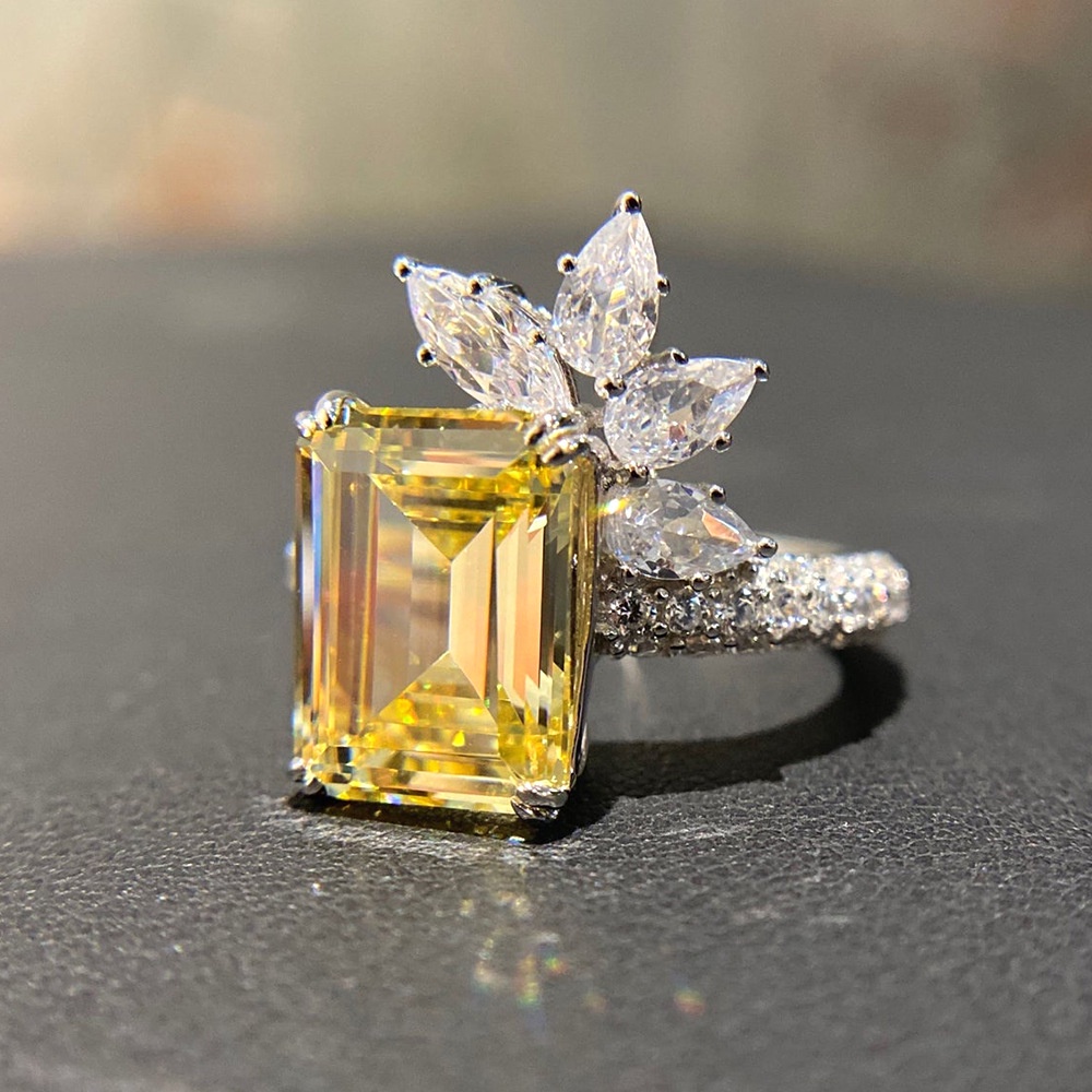 Nhẫn Ren Đính Đá Zircon Hình Vuông Màu Vàng Kim Cương Phong Cách Công Chúa Thời Trang Cho Nữ