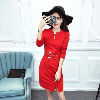 [181023] ĐẦM ĐỎ NÚT BỌC KÈM NỊT